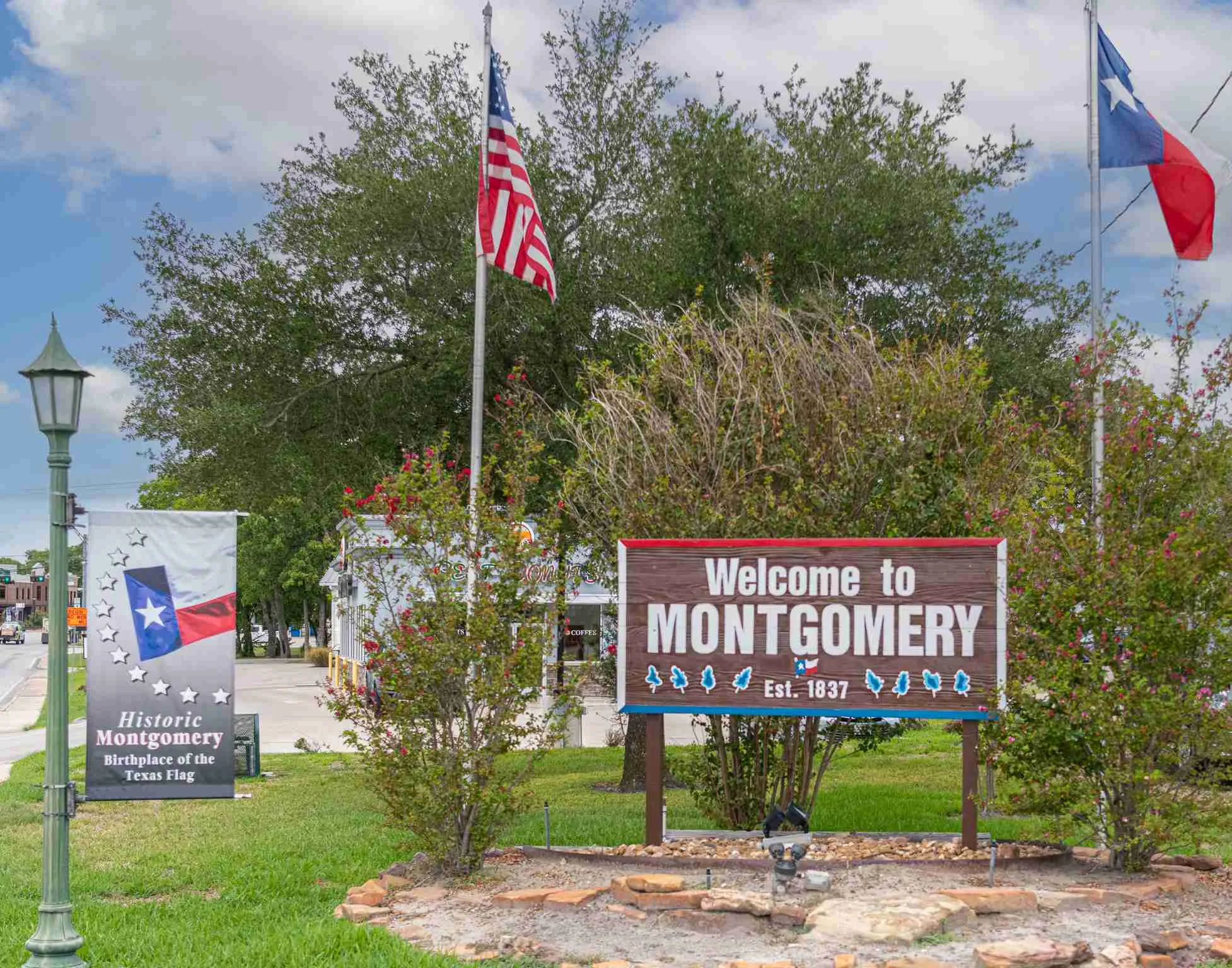 Professional family law strategy session helping Montgomery Texas families navigate divorce and custody decisions